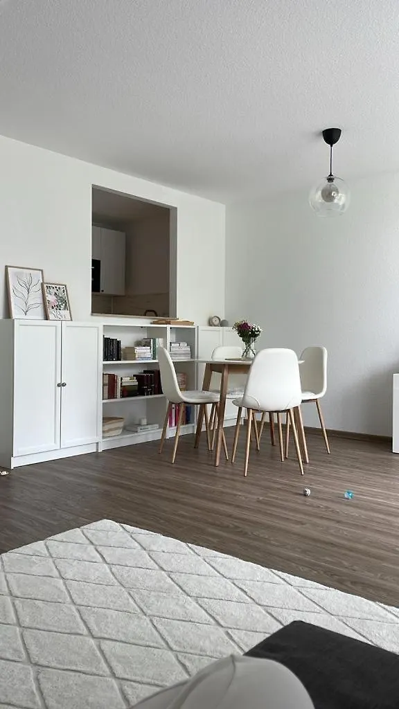 Zentrale, 55M2, Helle 2 Zimmer Whg Naehe Messe Dusseldorf